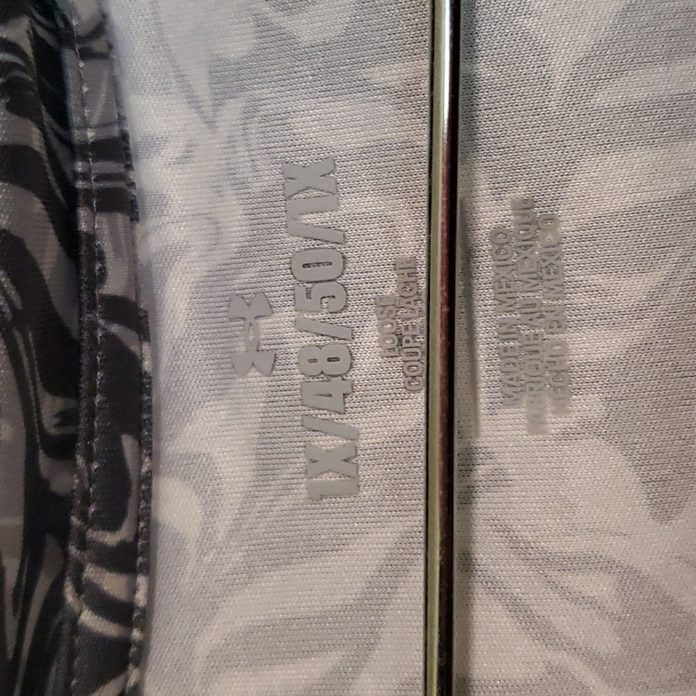Under Armour Plus Size Tee - Picture 2 of 3